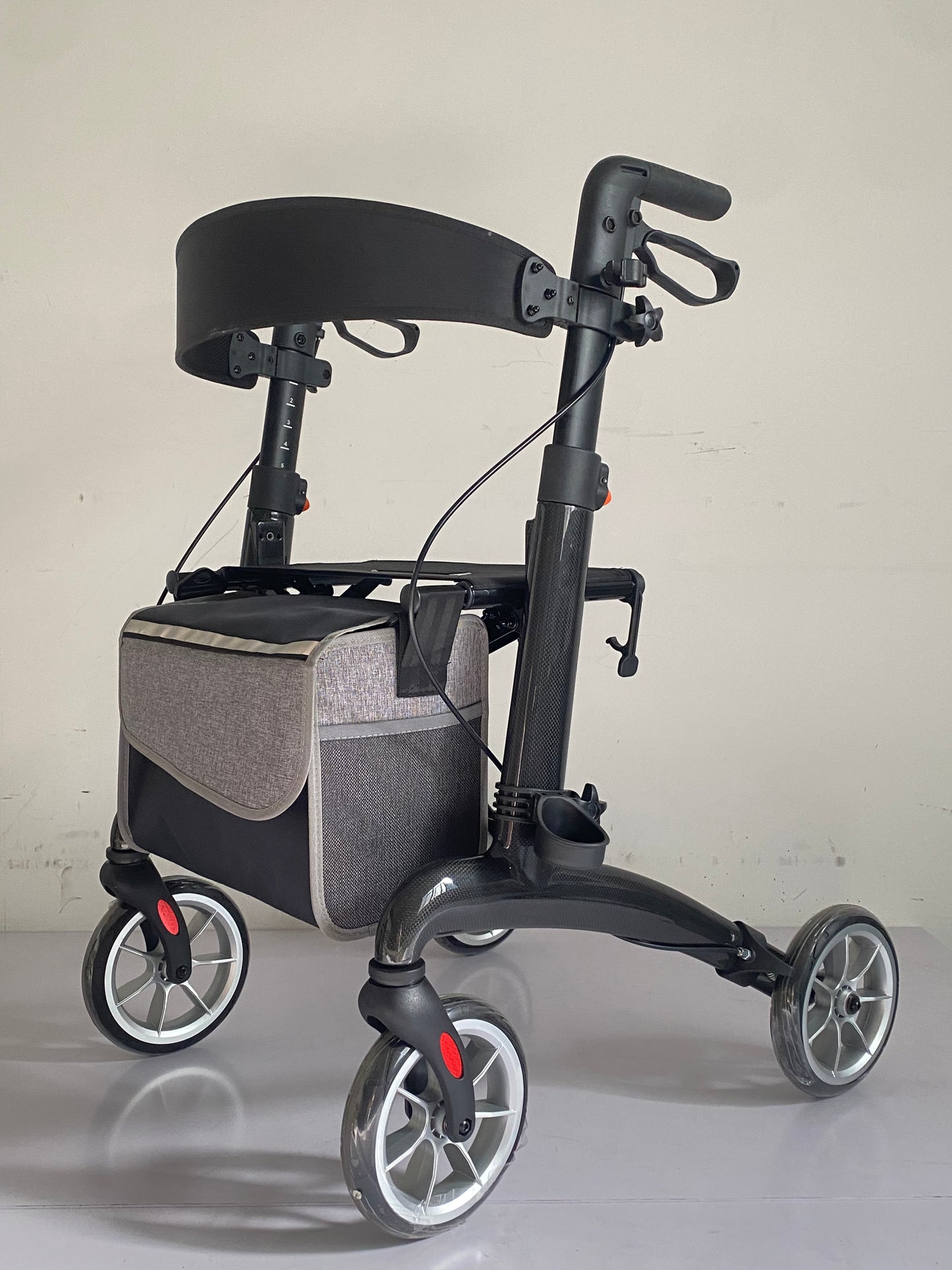 MN8890 Light Bariatric Carbon Fiber Rollator Folding Walker