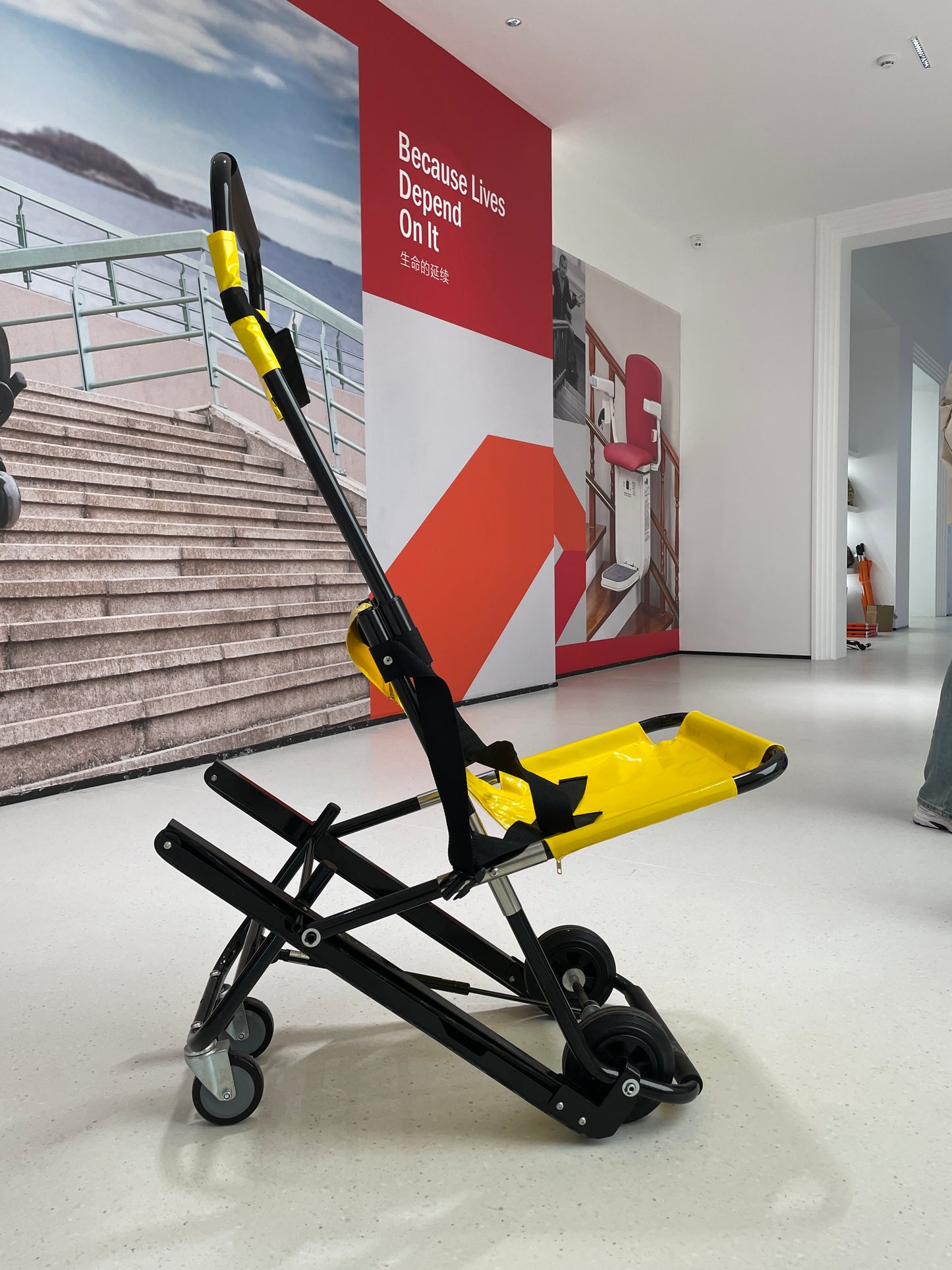 MN- ST004 Stair Climbing Stretchers Manual Rescue Stair Chair Stretchers for First Aids Hospital Rehabilitation Therapy