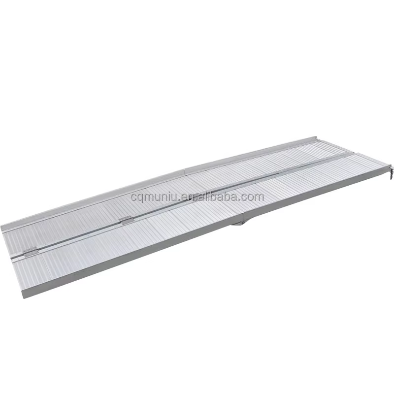 MN3004 Aluminum Folding Stairs Wheelchair Ramp