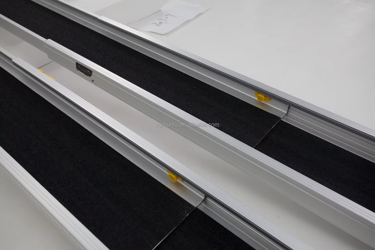 MN-207 Aluminum Foldable Threshold Wheelchair Access Ramp Telescopic Ramp