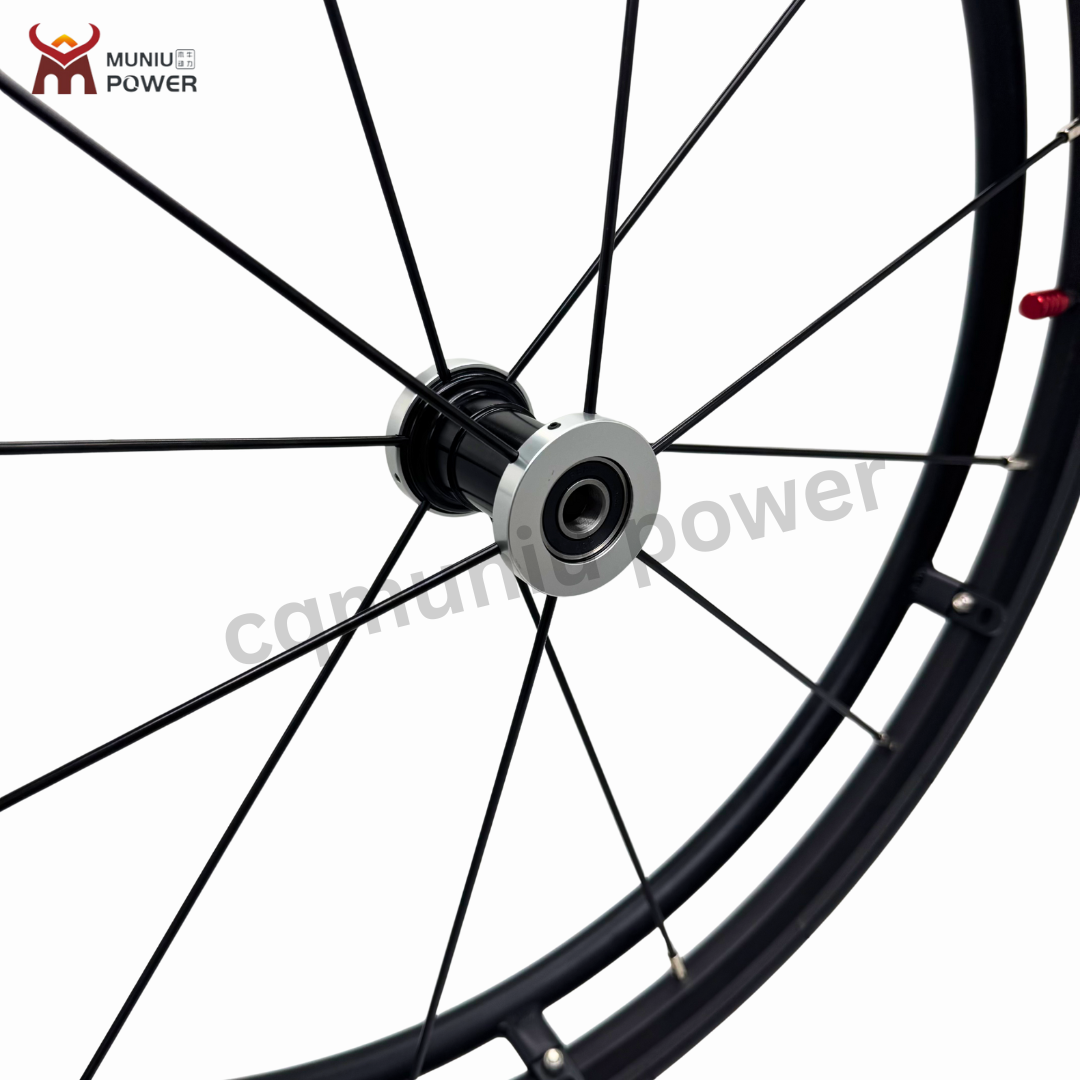 MN20-R13 Wheelchair Parts Wheel Aluminum 24'' 25'' Inch Rear Wheel Tire with Iron Apoke