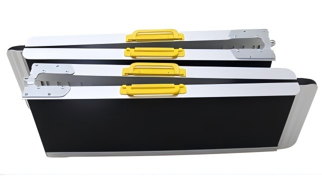 MN1007T Foldable Aluminum Alloy Wheelchair Ramp Heavy Loading Capacity 400KG