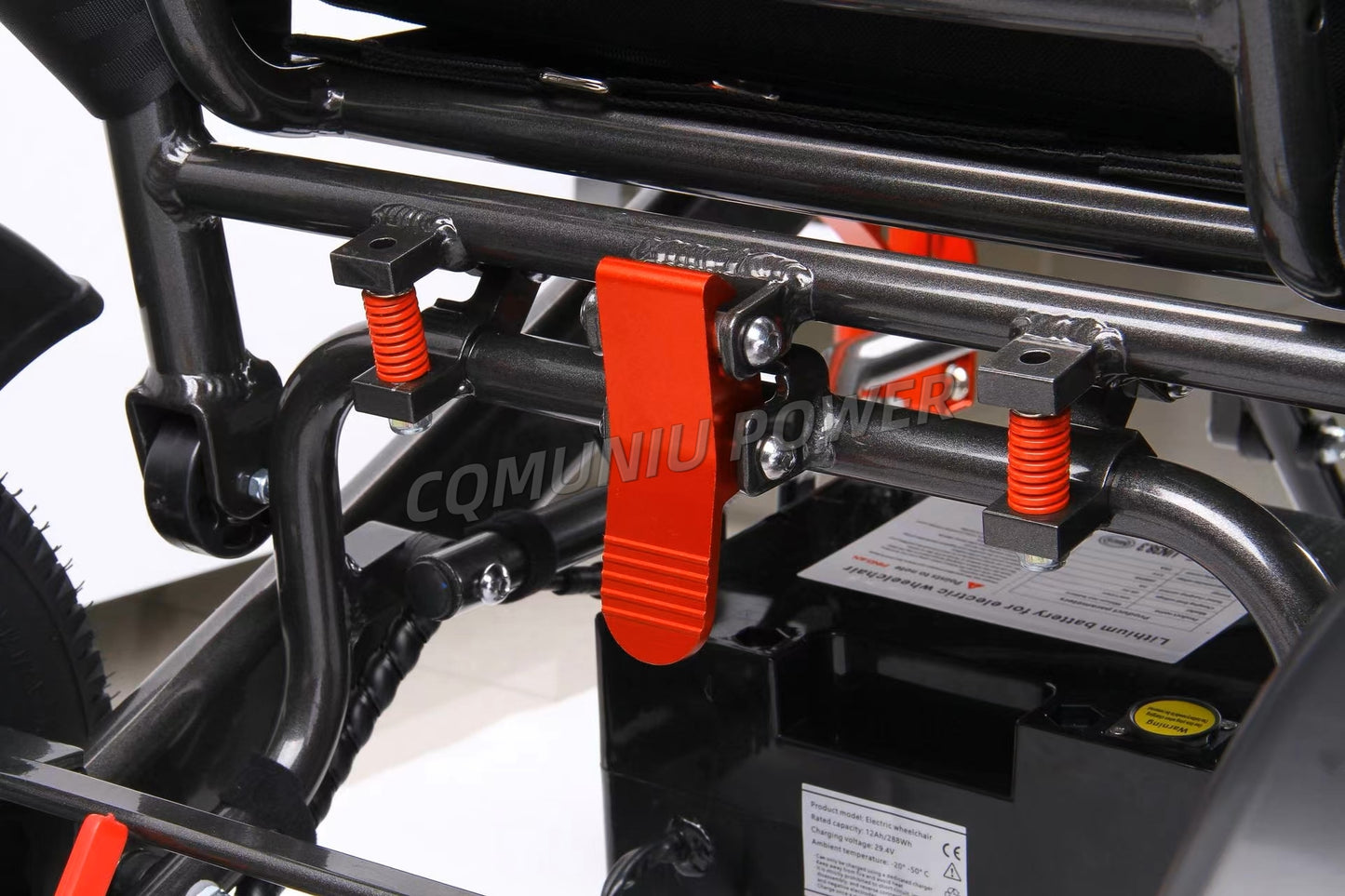 MN07S-P  All Terrain High Premium 250W Universal Foldable Electric Wheelchair