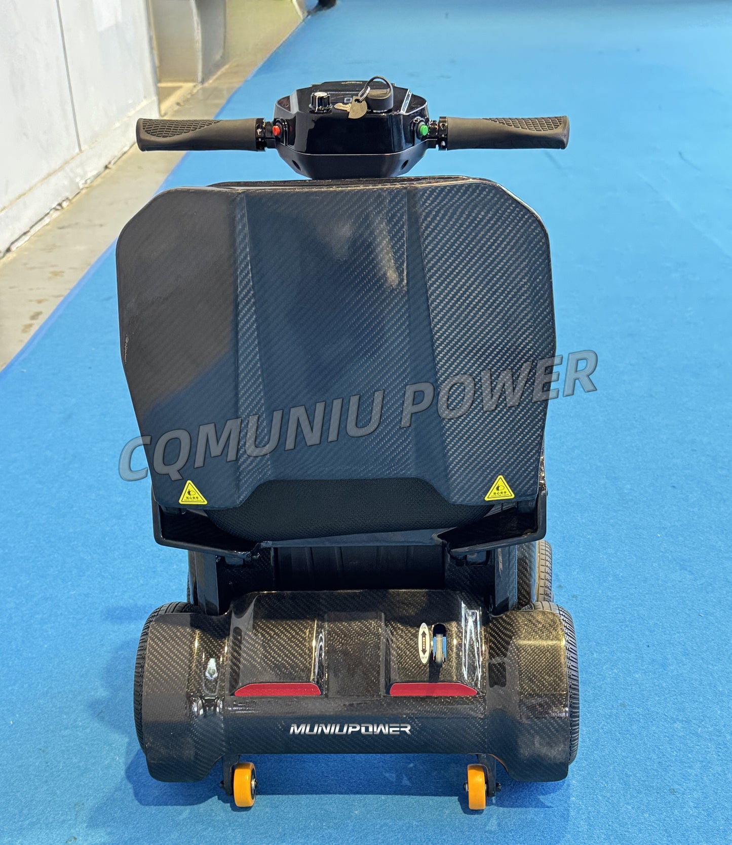 MNS2501 Lightweight Folding All Carbon Fiber Electric Mobility Scooter