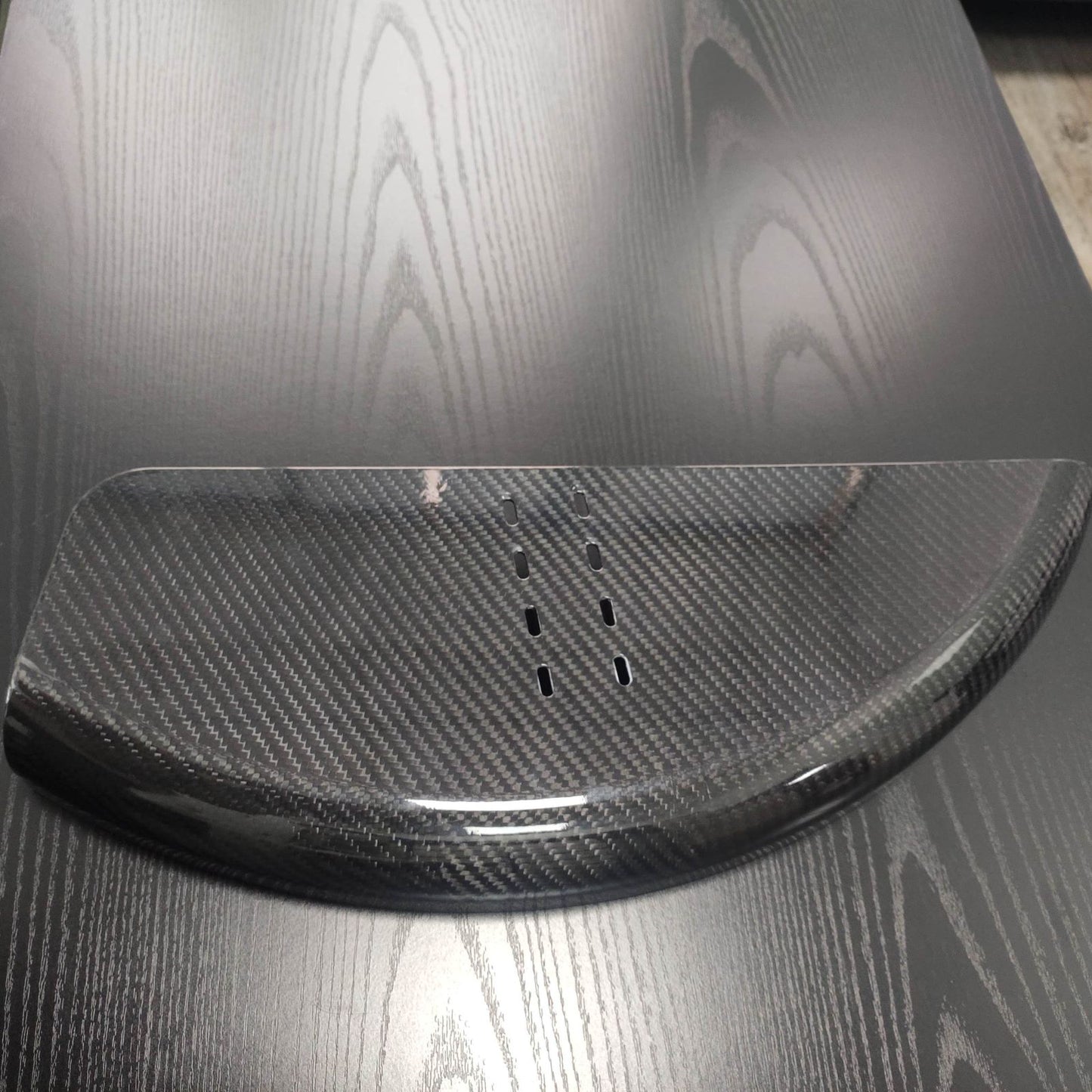 MN-B03-C Wheelchair Parts Carbon Fiber Side Guard for Sports Wheelchair