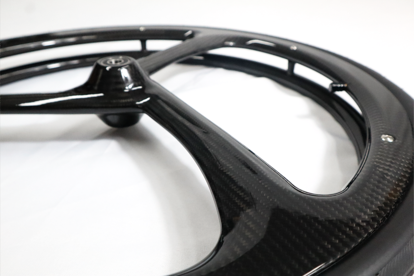 MN20-R7C Wheelchair Parts 24 Inch Carbon Fiber Manual Wheelchair Rear Wheel Tyre