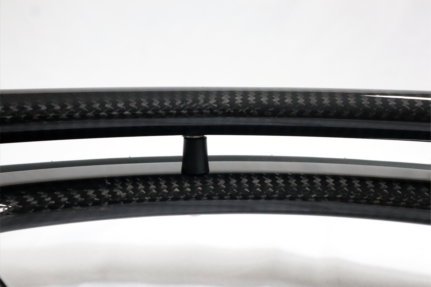 MN20-R7C Wheelchair Parts 24 Inch Carbon Fiber Manual Wheelchair Rear Wheel Tyre