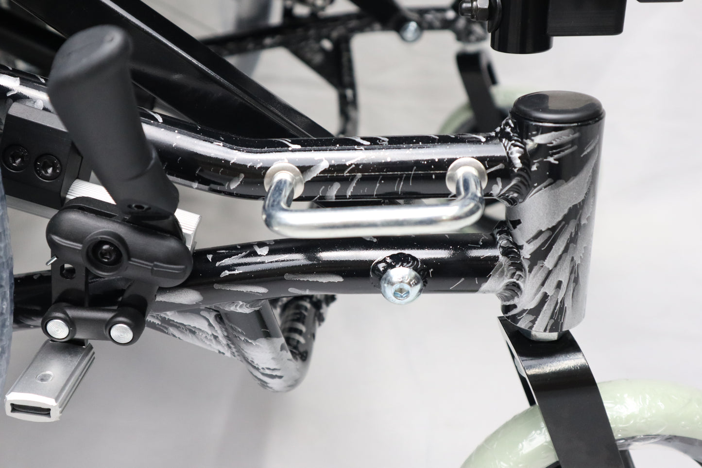 MN10 High Back Manual Tilt Wheelchair