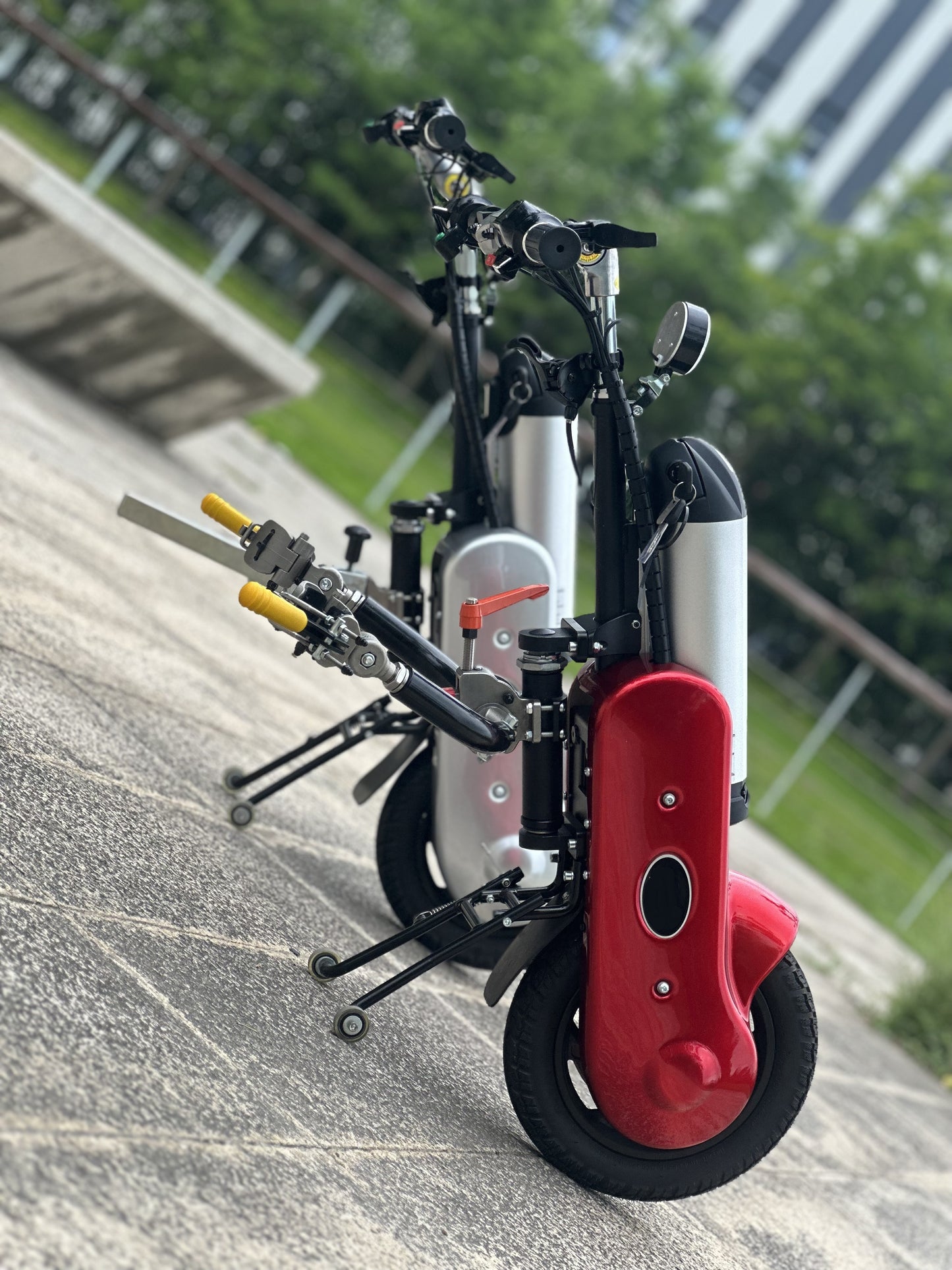MP-Q1 400W Electric Handcycle Wheelchair Attachment Wheelchair Handbike Conversion Kit