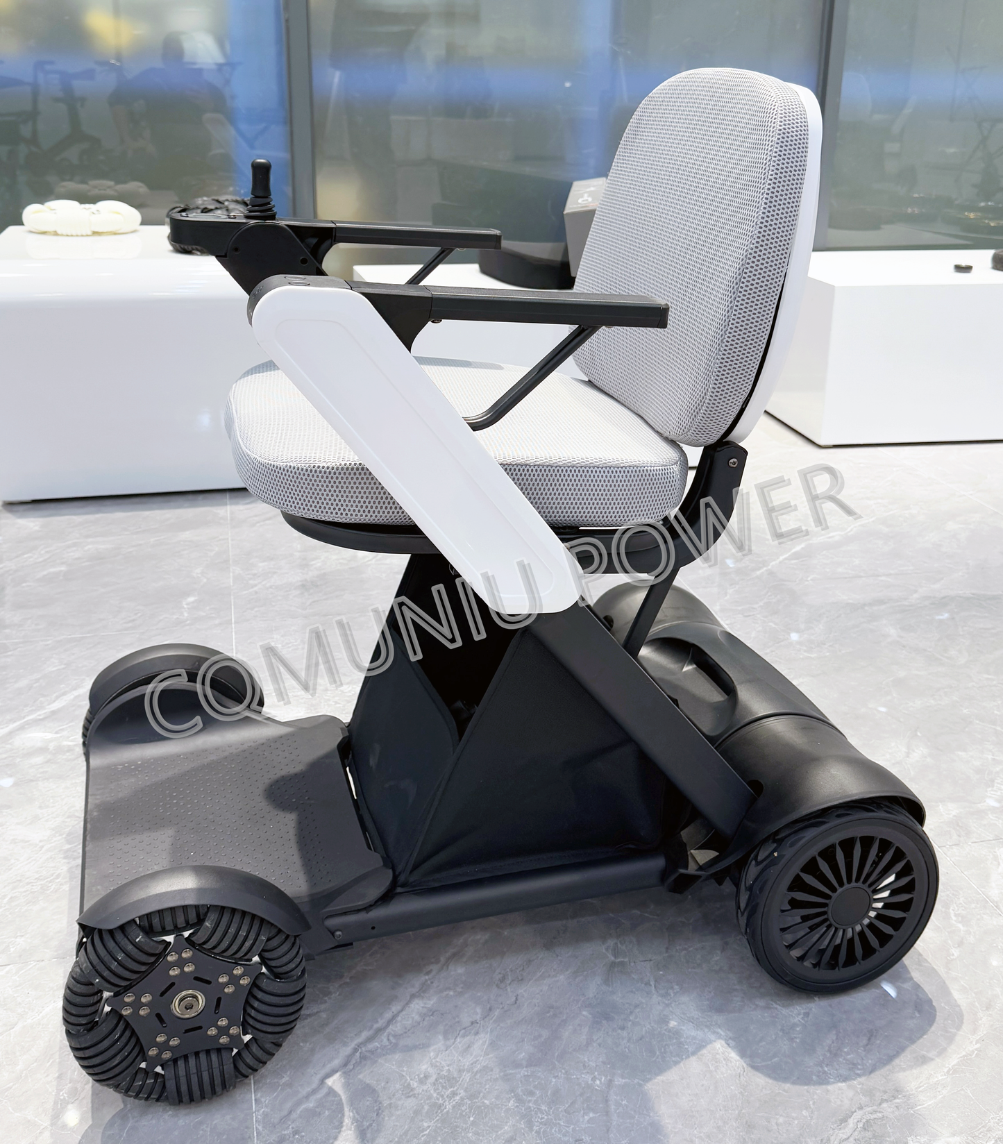 MN-H11 All Terrain Auto Folding Electric Wheelchair Mobility Scooter
