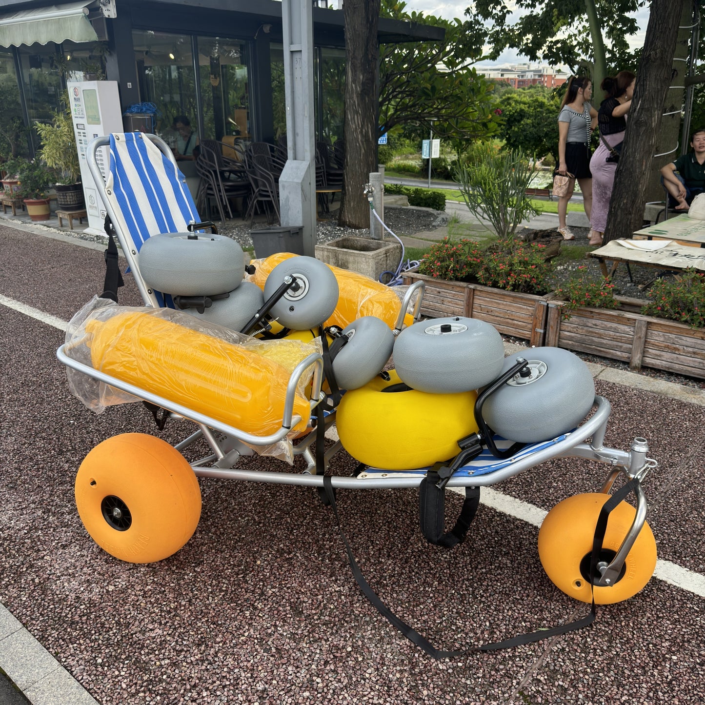 MN-BW01 Motorized Folding Floating Beach Accessible Wheelchairs All Terrain Sand Wheel Chair